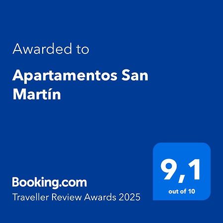 Apartamentos San Martin Пласенсия Екстериор снимка
